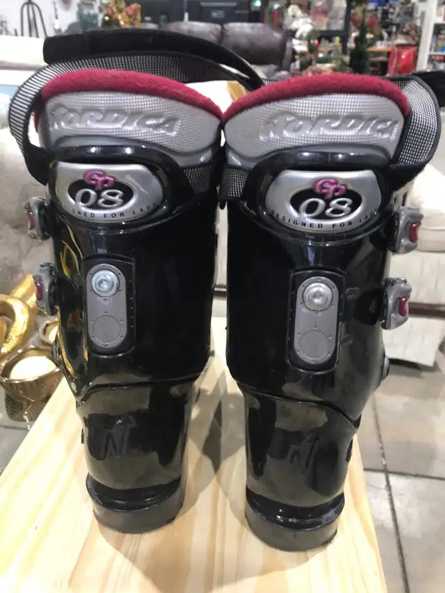 Chaussures de ski Nordica GP08 pour femme (280 mm)