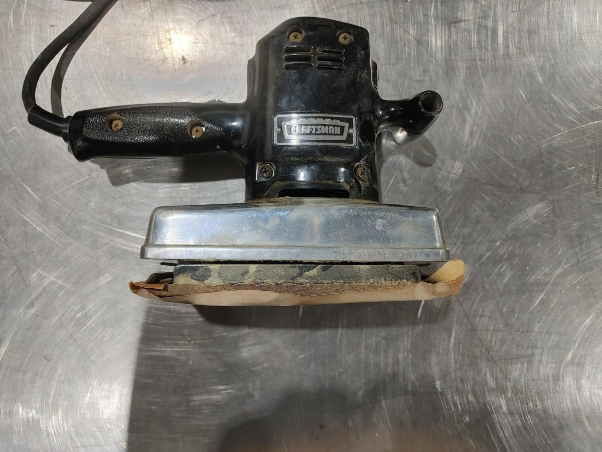 Ponceuse à double mouvement Craftsman avec cordon noir/argentée - Fair FABRIQUÉ AUX ÉTATS-UNIS