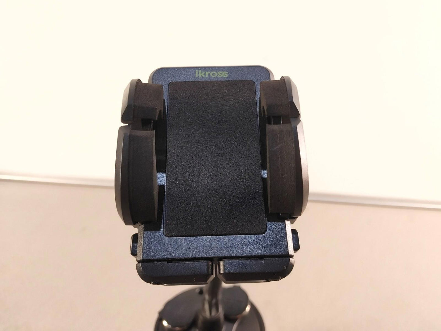 GOOD CONDITION ikross Phone Cupholder mount Black