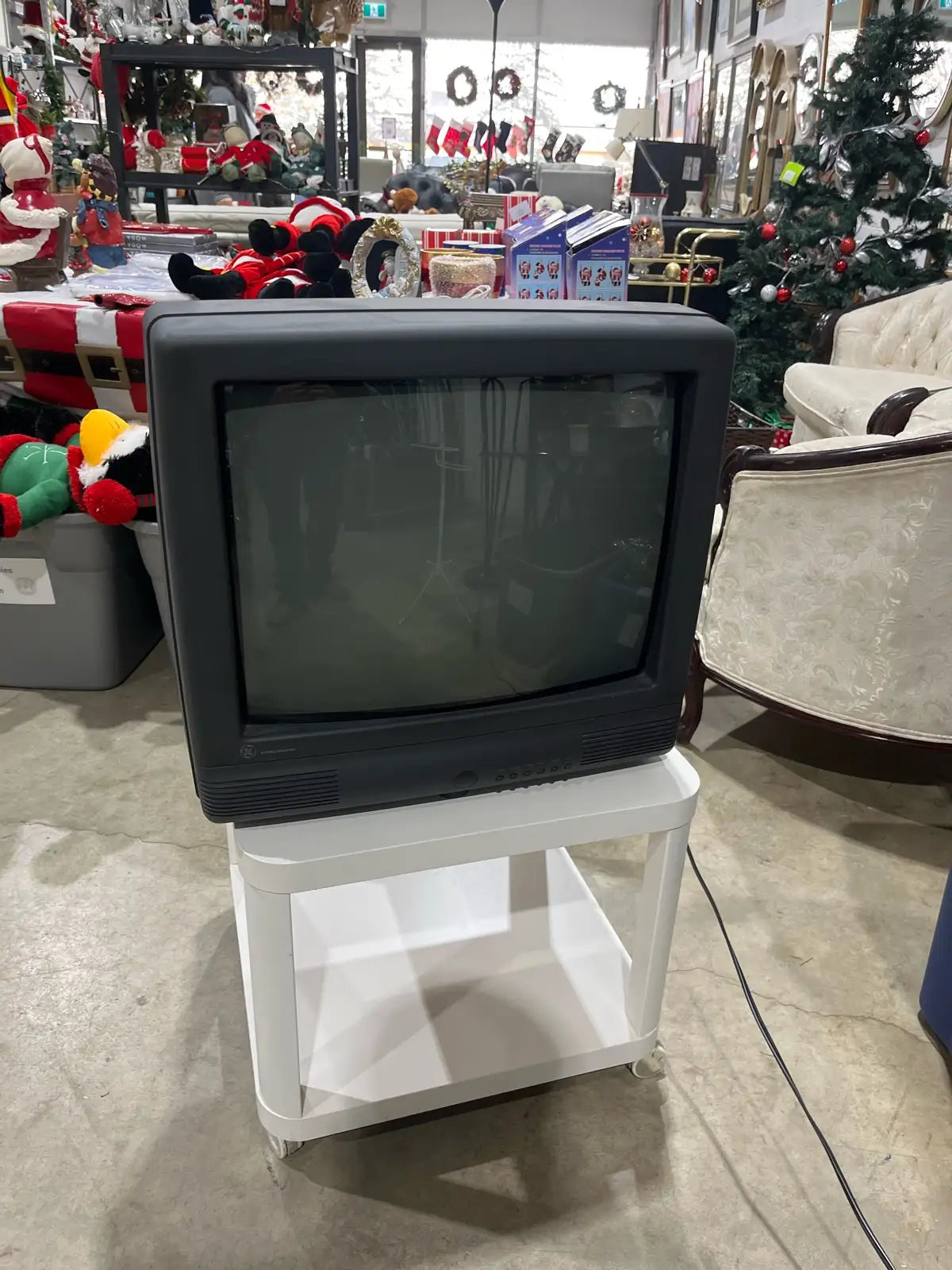 Vintage GE TV