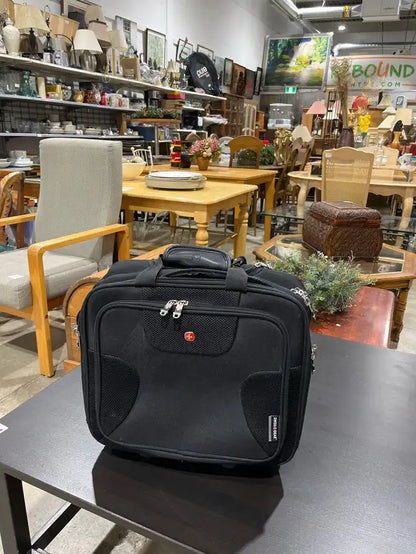 Swiss Gear Rolling Tote