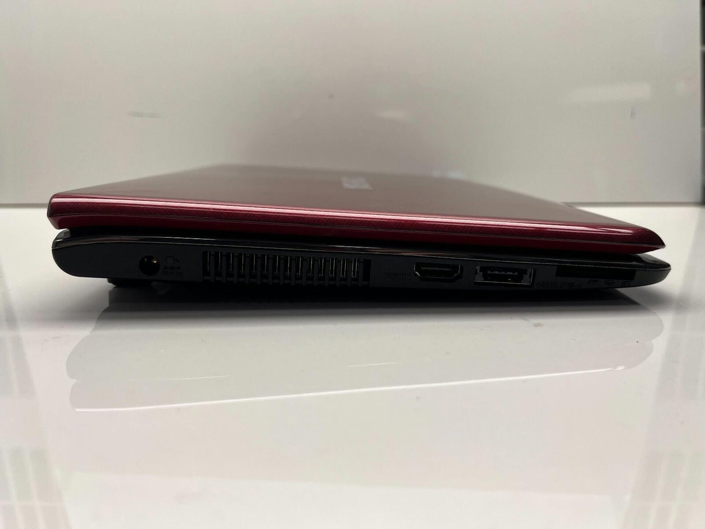 Toshiba Satellite T210 FOR PARTS