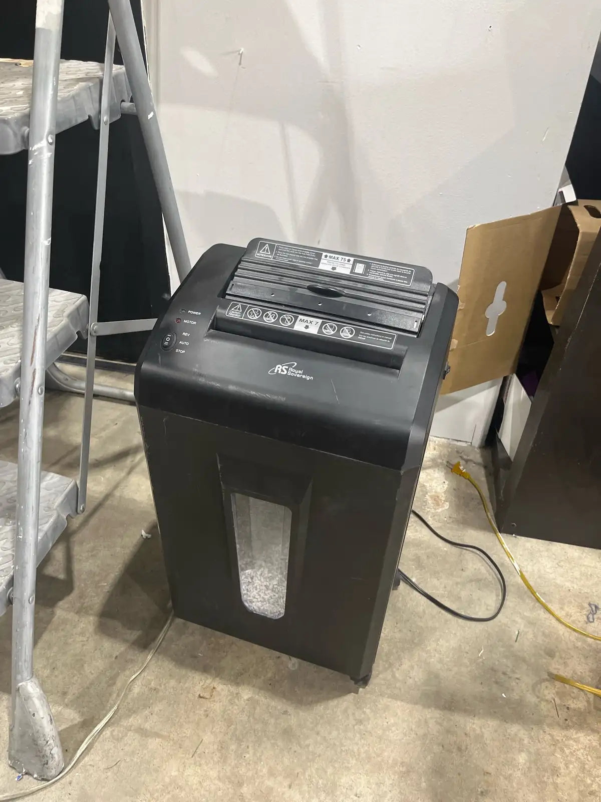Royal Sovereign Paper Shredder