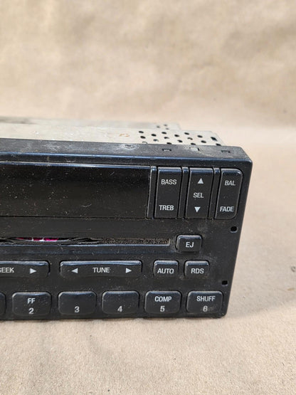 1999-2004 Ford F-150 F150 Radio Receiver AM-FM-CD player YL3F-18C869-AB