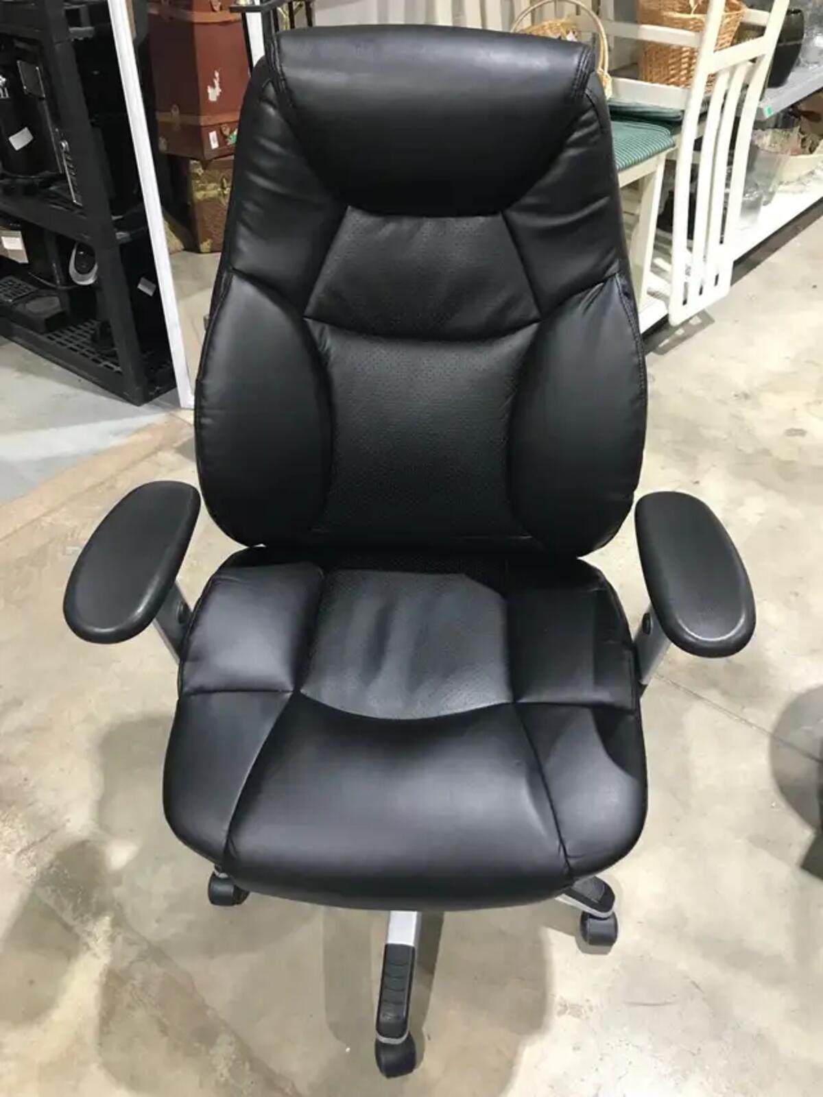 Black Adjustable Executive Office Chair 45 inch