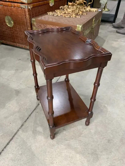 Mini Hagerstown MD Table with faux bamboo legs