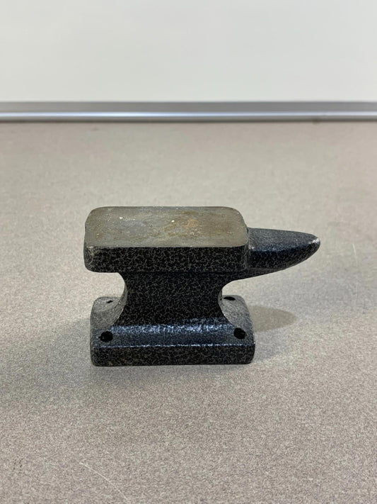 Small Cast Iron Horn Jewelry making anvil