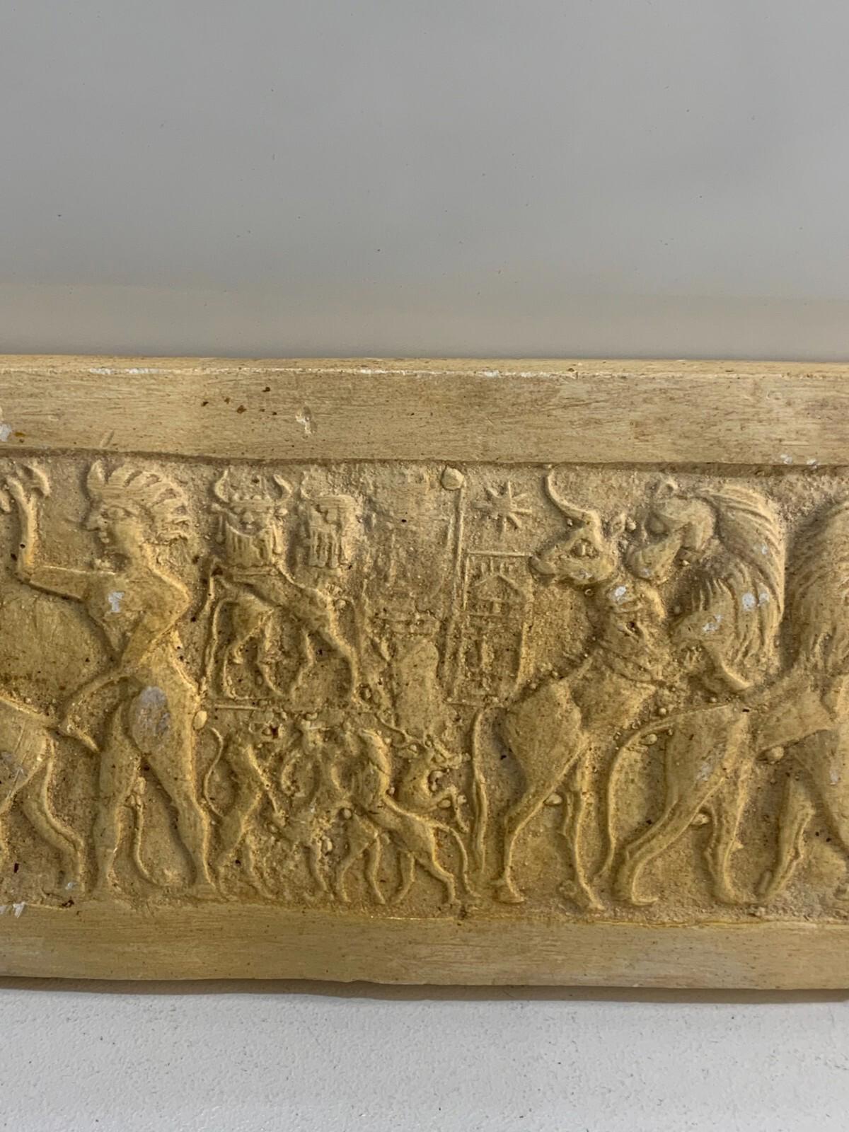 Grès sculpté. Œuvre encadrée