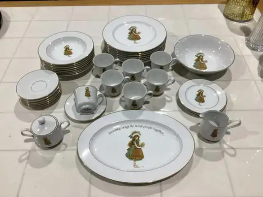 1970's Holly Hobbie Green Girl China Set