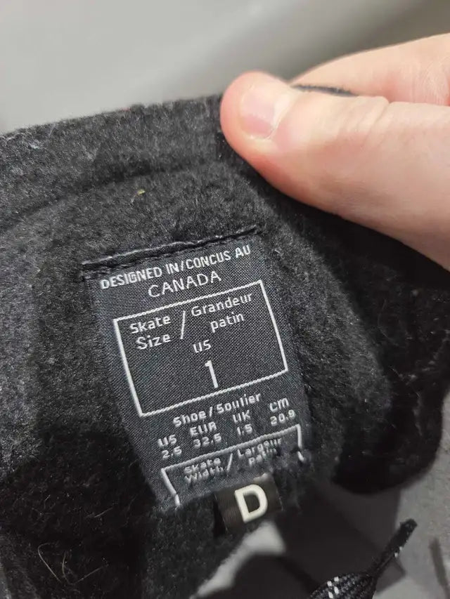 Canadian G4S Youth Skates - Size 1