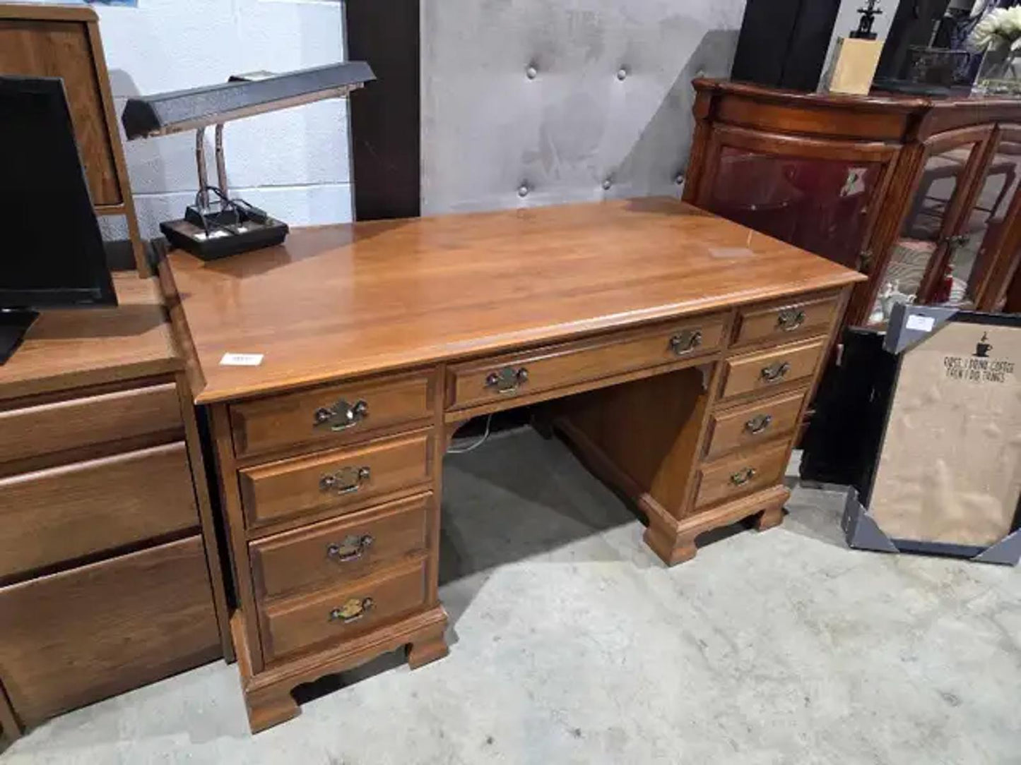 Solid Wooden Vilas Executive Desk