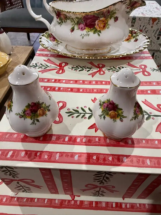 Royal Albert Salt Pepper Shakers