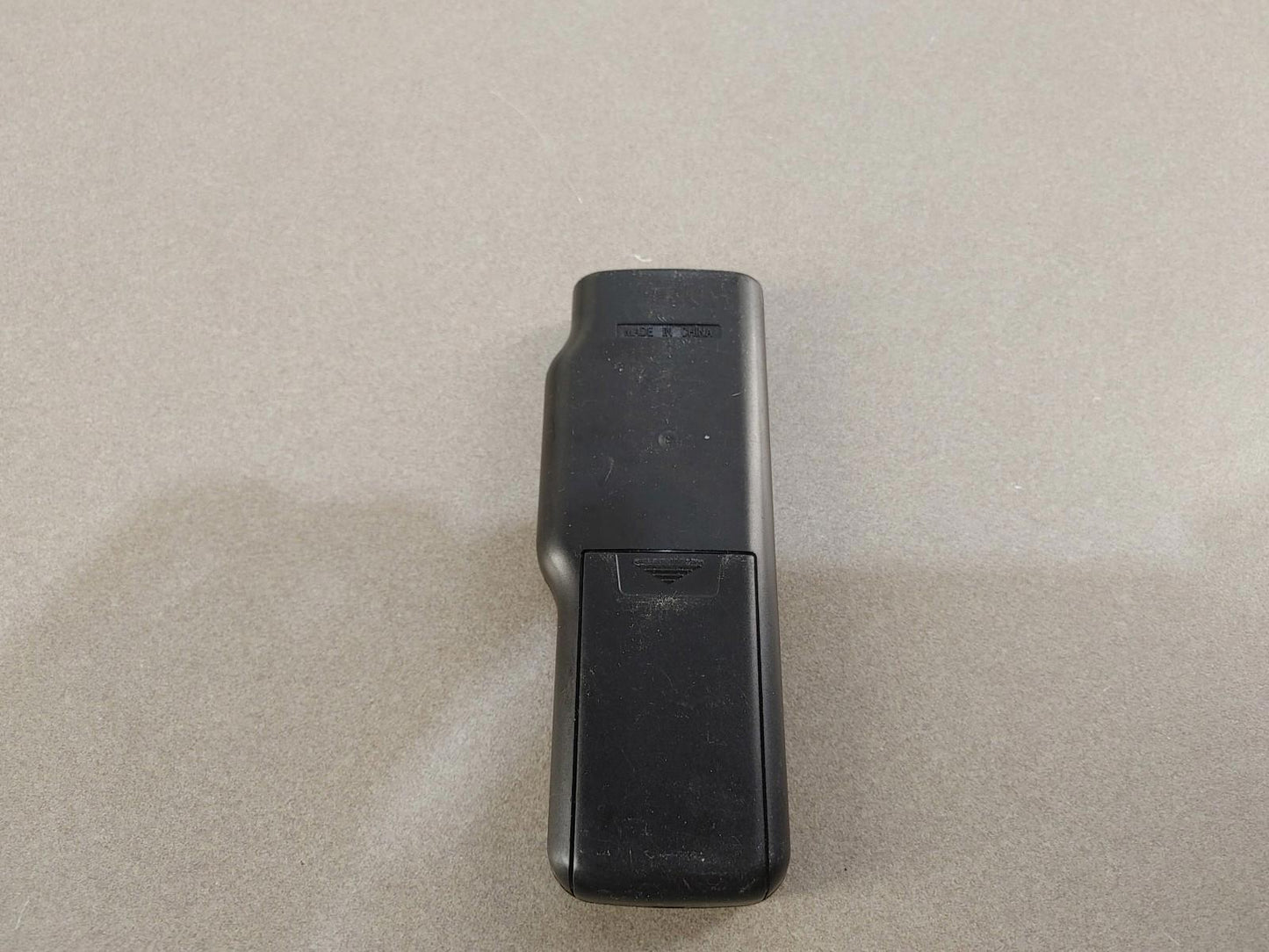 SONY VTR RMT-713 Remote Controller Black Power Tested - Fair
