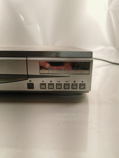 Sanyo DVD-7201 Component Digital Video DVD Player.