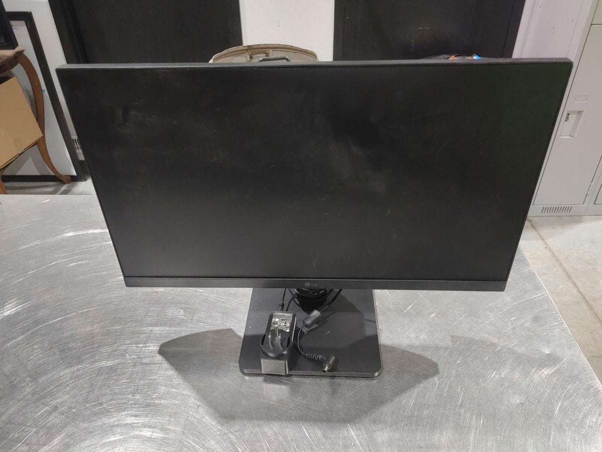Moniteur LCD LG 22 pouces modèle 22MR41S-B en bon état, testé et fonctionnel, noir