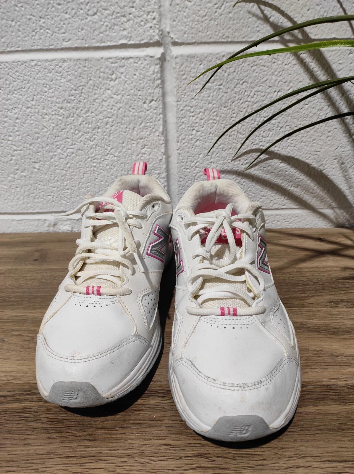 New Balance 623 Women's Size 9 Wide Sneakers White