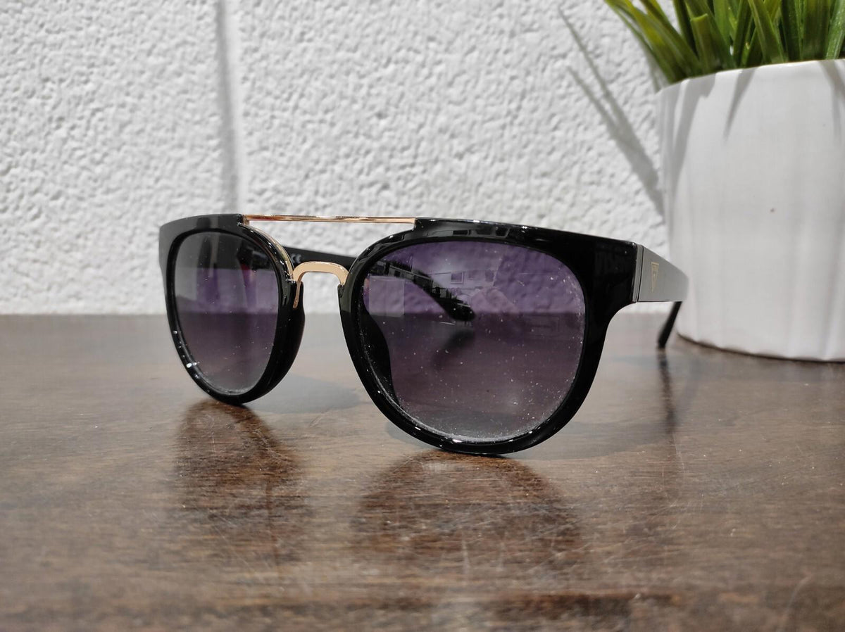 Lunettes de soleil rondes GUESS GF0316 01B noires brillantes à verres dégradés noirs