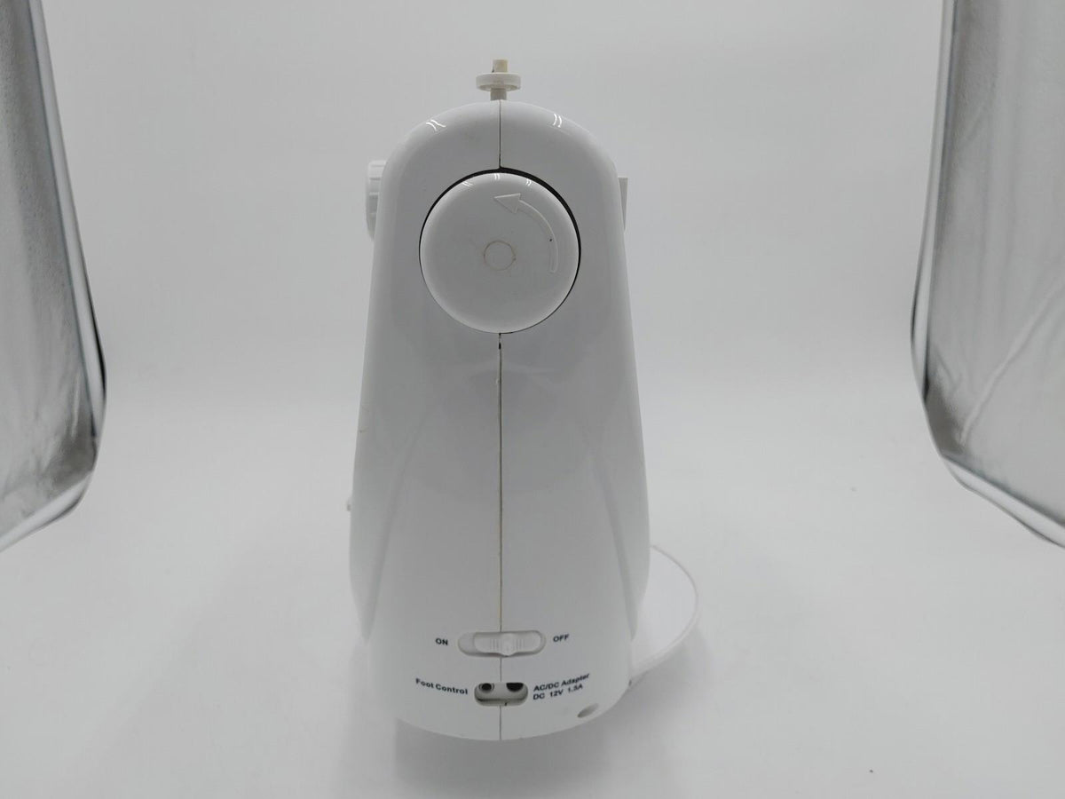 Euro-Pro X Sewing Machine Model 464XC White Tested Working w/ PSU - Fair