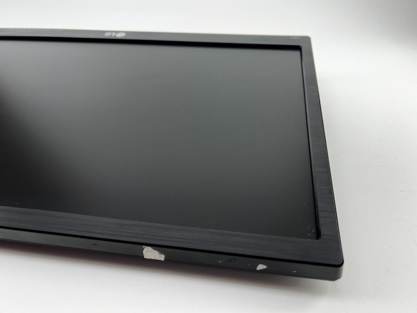 LG LED Computer Monitor 19.5” #20M37D - No Stand - No power Cable