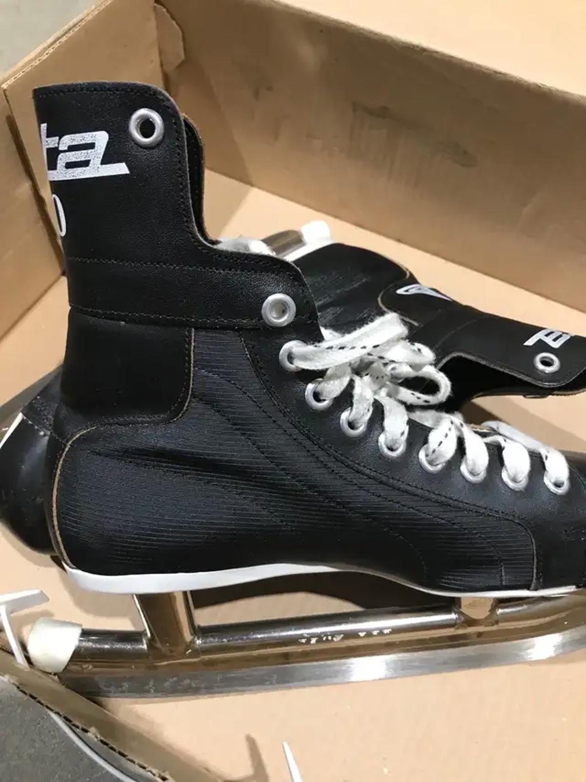Delta 130 Skates