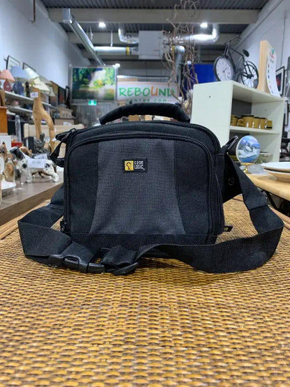 Small Case Logic Camera Bag