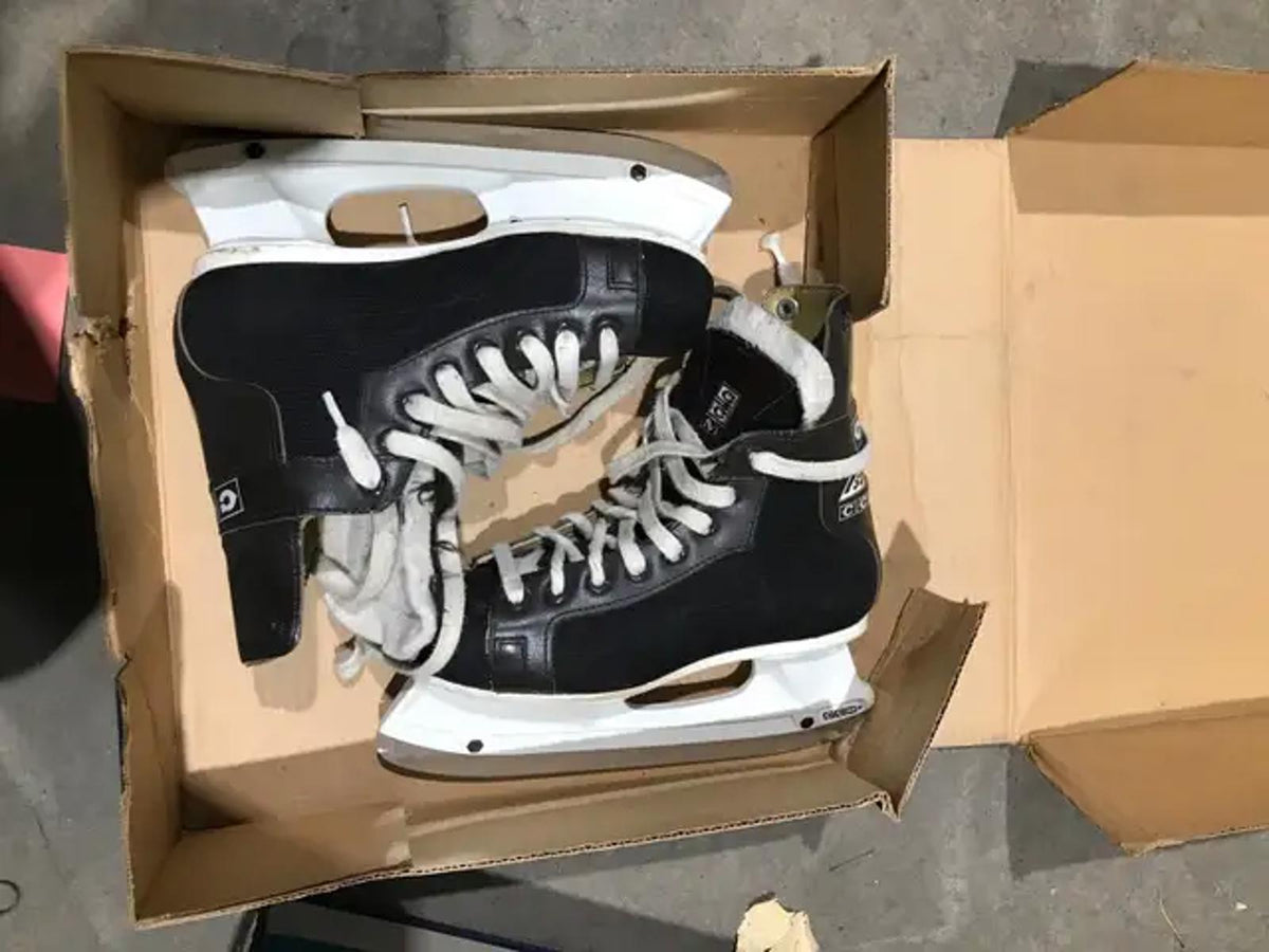 Patins de hockey CCM T5000