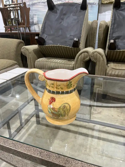 Cocorica Pitcher