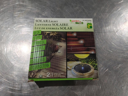 Brand New in Box Lot of 4 Solar Yard Lights Silver