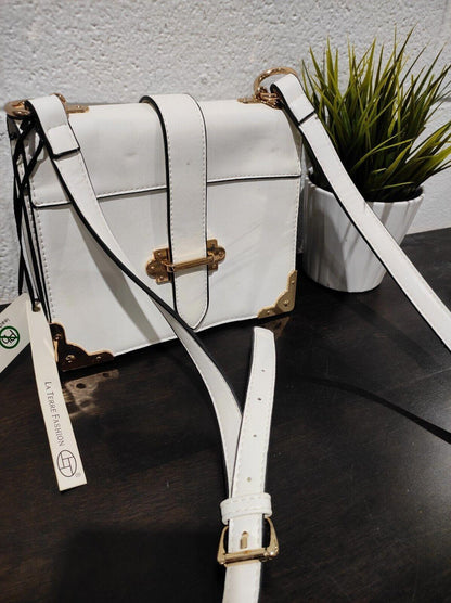NWT La Terre Fashion Vegan Purse Lead-Safe White