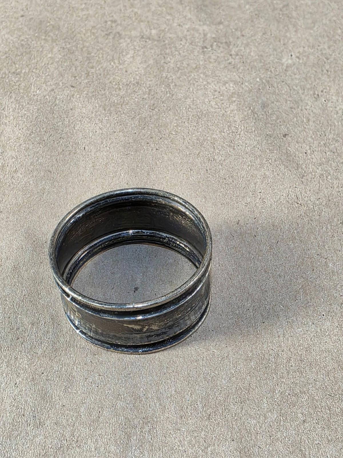 Antique STERLING Silverplated NAPKIN RING Unsigned