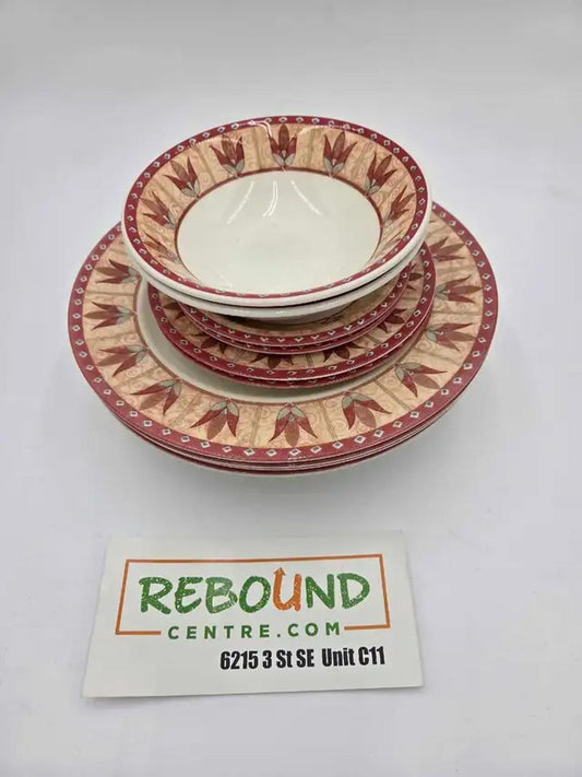 Johnson Bros Papyrus Dish Set 1997 - Made in England