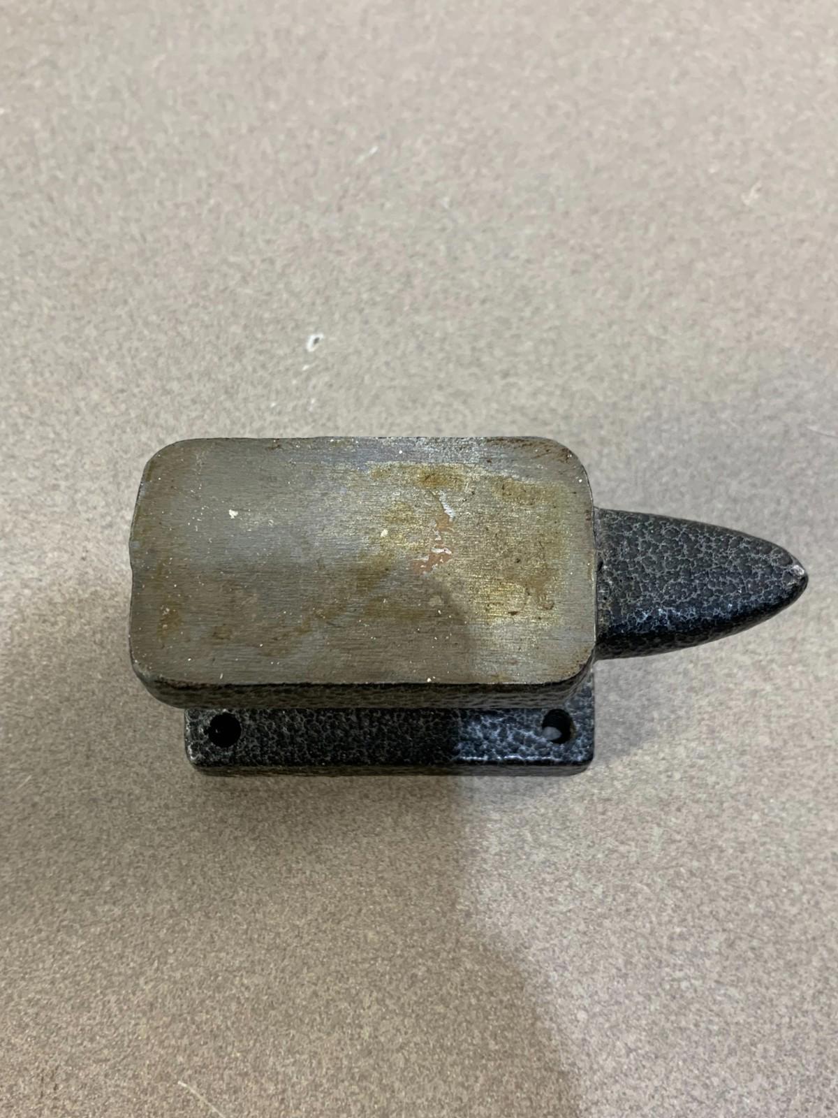 Petite enclume en fonte pour fabrication de bijoux en forme de corne
