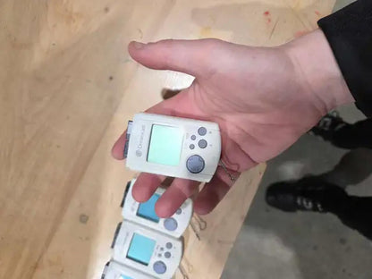 Dreamcast VMUs - 4 Available