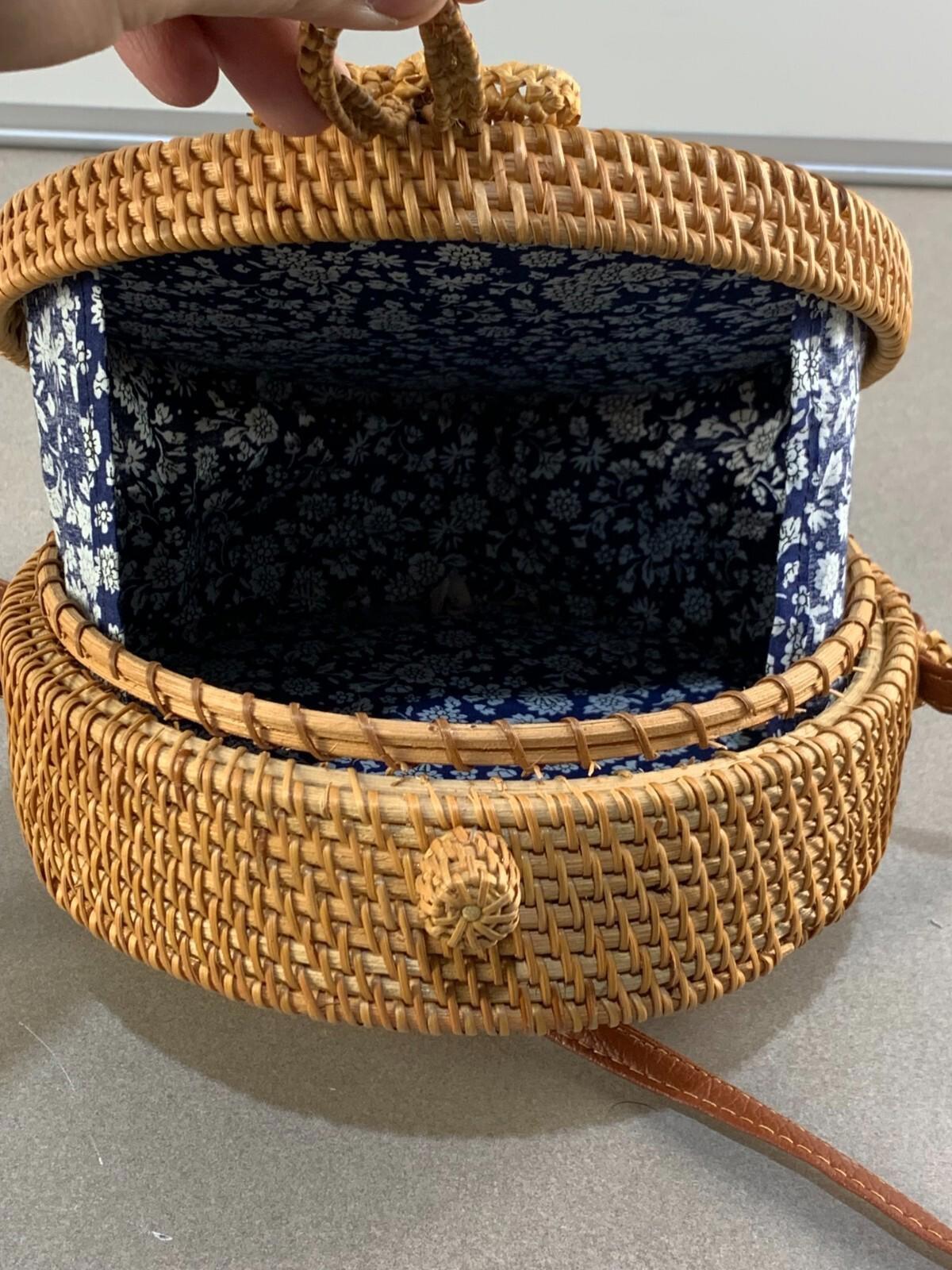 Vintage hand made Pastoral Style Woven Rattan Crossbody Bag