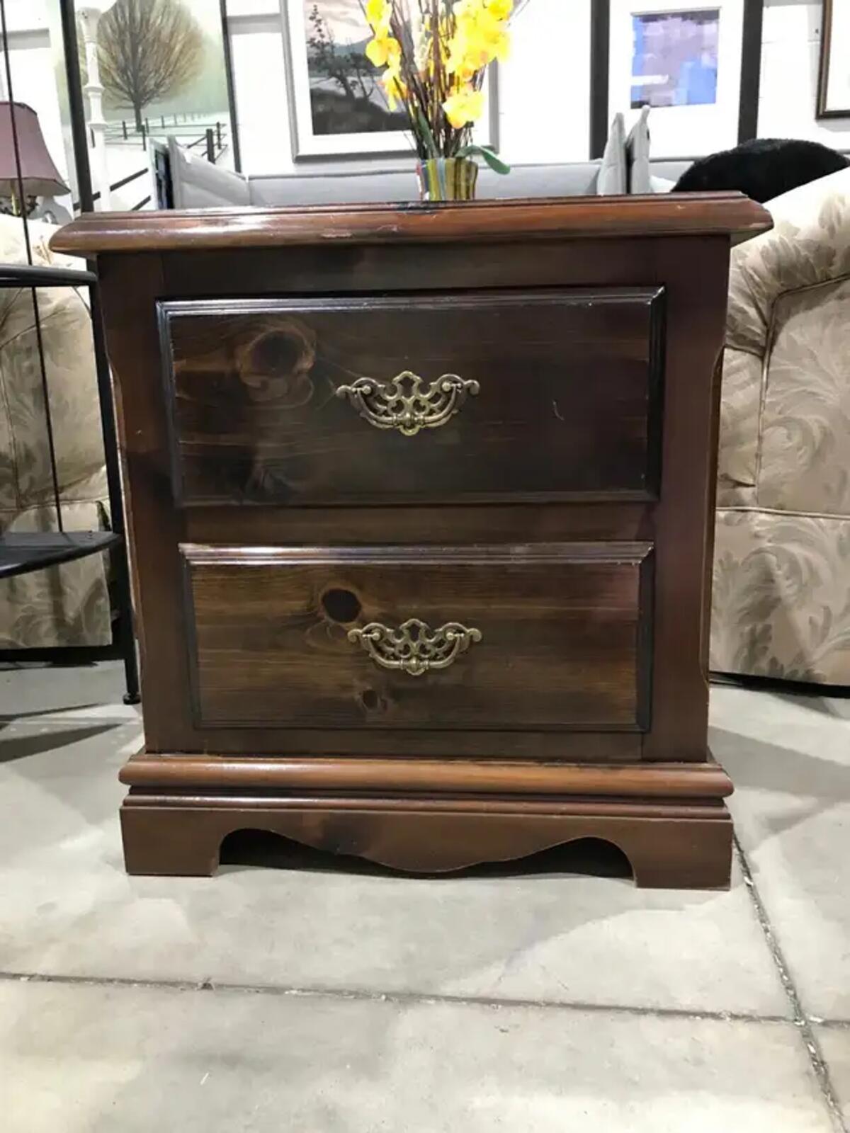 2-Drawer Wooden Nightstand with Brass Hardware 23’ x 22’ x 18’