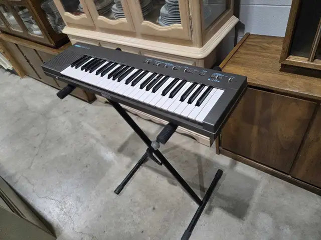 Yamaha PSR-15 Keyboard