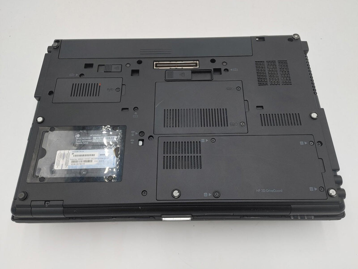 Bon état HP EliteBook 8540w i7 2,67GHz 4 Go RAM 1 To HDD Quadro FX 880M