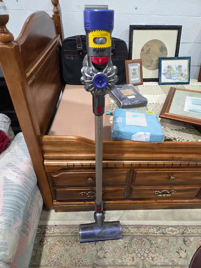 Dyson V8 Animal Stick Vacuum