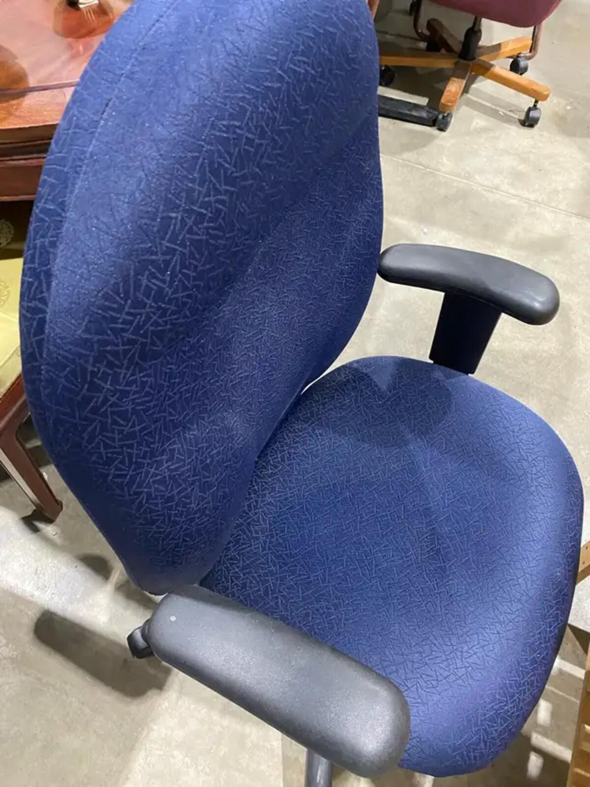 Adjustable Blue Office Chair