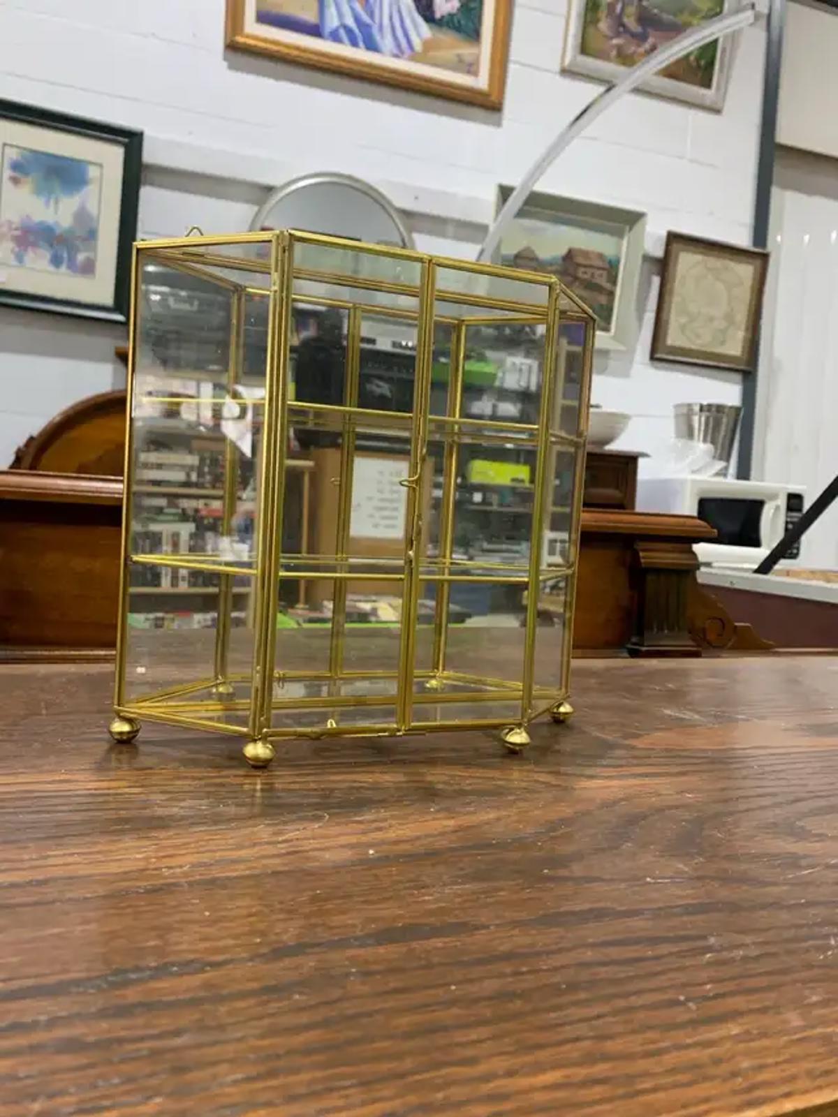 Display Cabinet