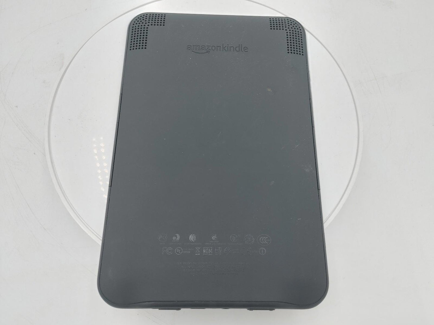 Good Condition Amazon Kindle Model D00901 Broken Screen Black Untested
