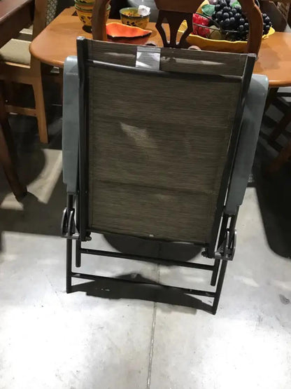 Outdoor Patio Folding Chair Brown