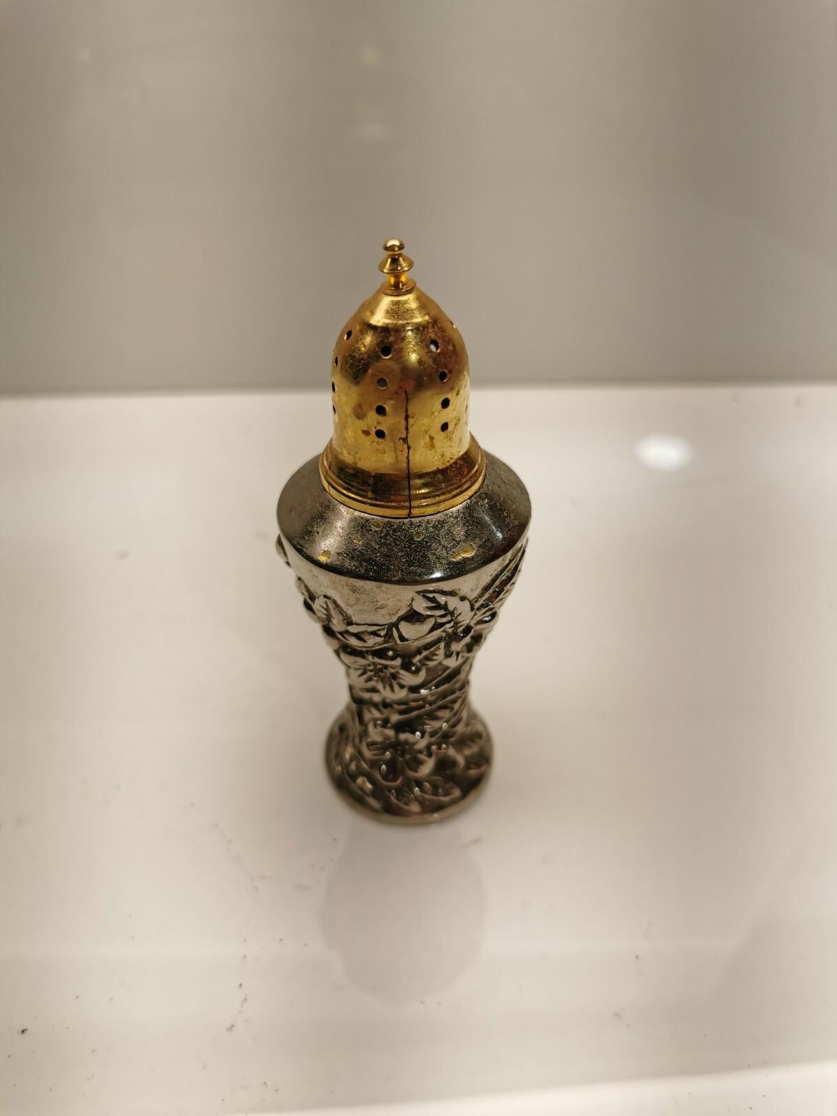 Silver Plated Ornate Victorian Salt & Pepper Shakers