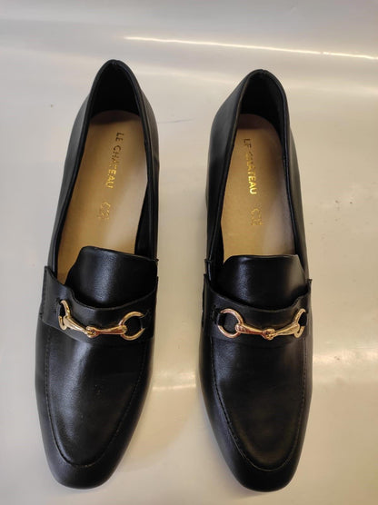 Le Chateau -Leather Platform Loafer- Black. Size: 40