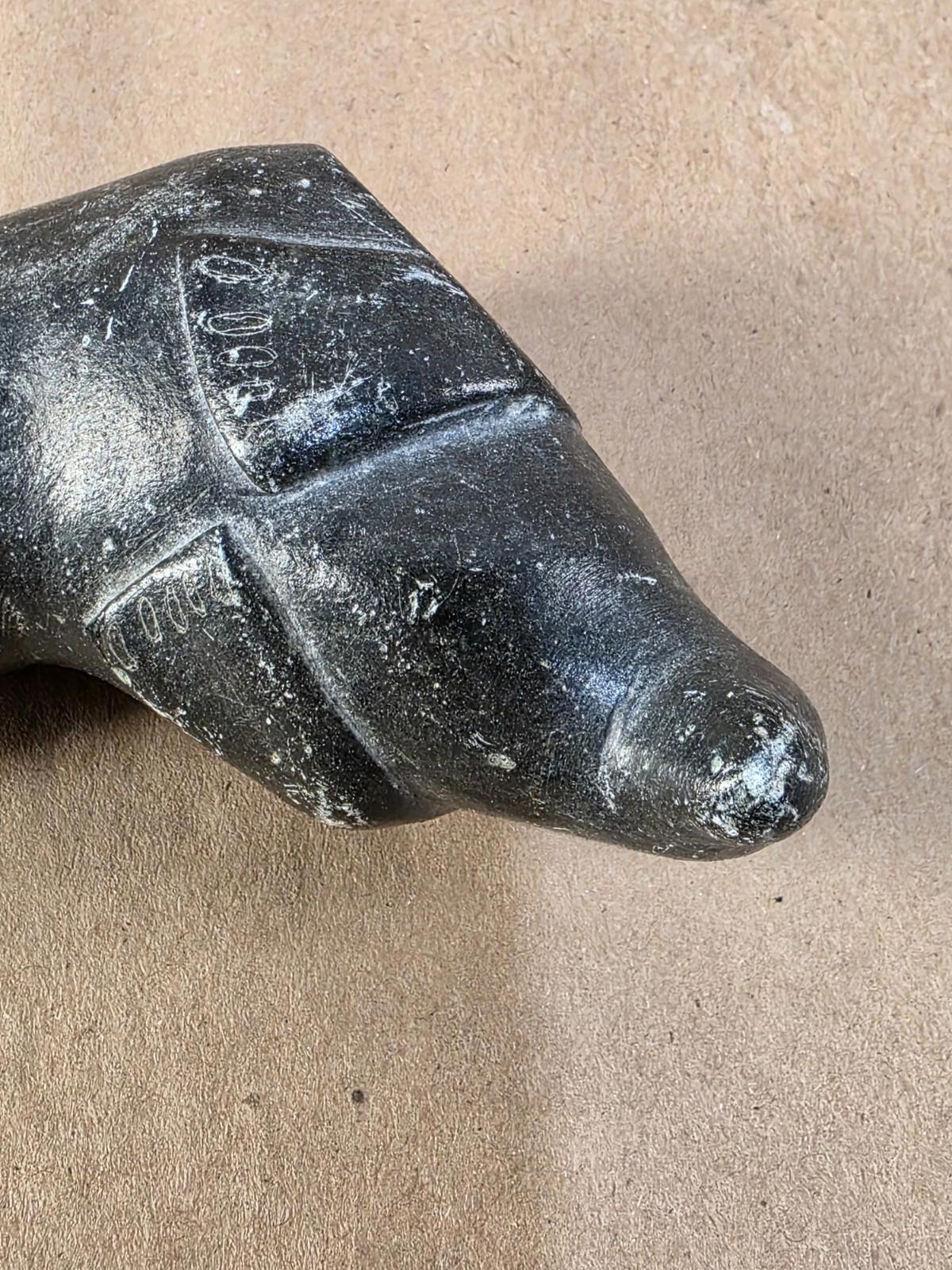 Vintage Inuit Art Eskimo hand carved Seal
