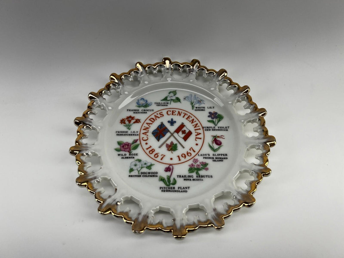 “CANADA’S CENTENNIAL-1867-1967" Province’s Flowers-Gold Scalloped Rim-Col. Plate