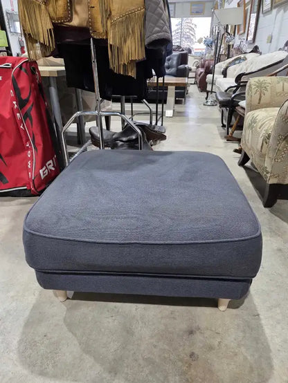 Ikea Esseboda Footstool