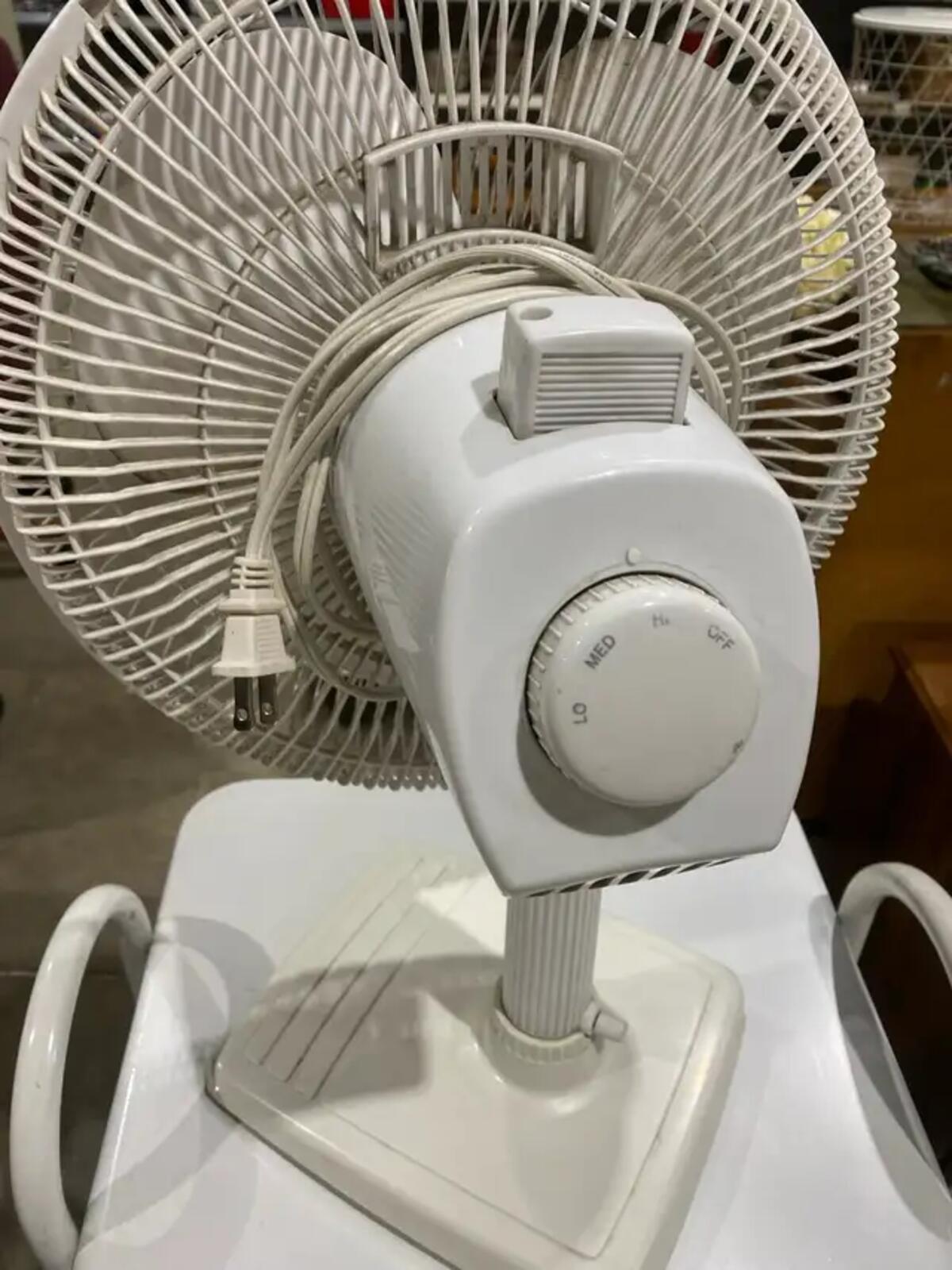 Holmes Fan