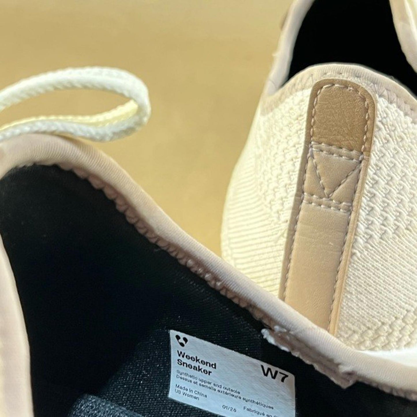 Vessi Weekend Sneakers (Women’s Size US 7)