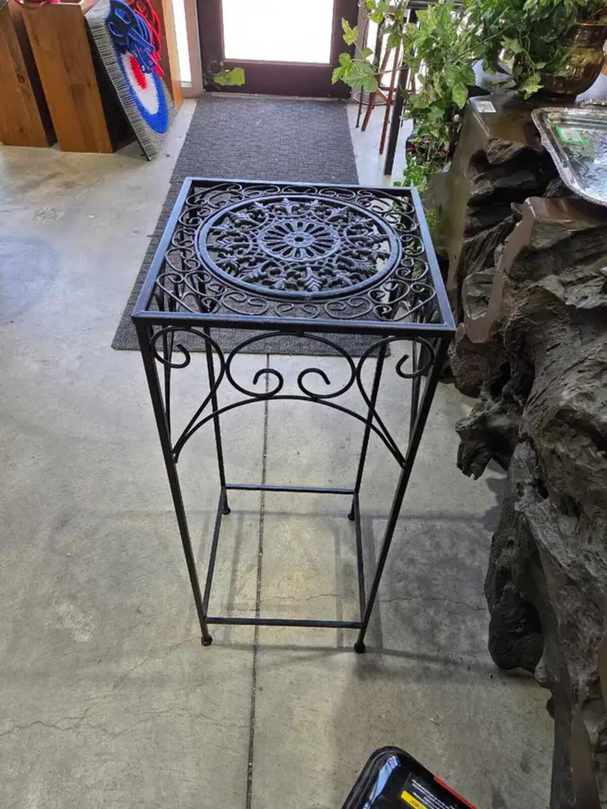 Tall Metal Plant Stand
